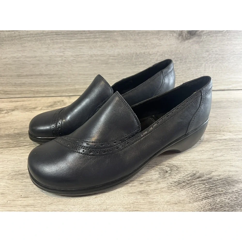 Clarks Shoes‎ Womens 8.5 M Slip On Loafers 80740 Gray Leather Casual Wedge